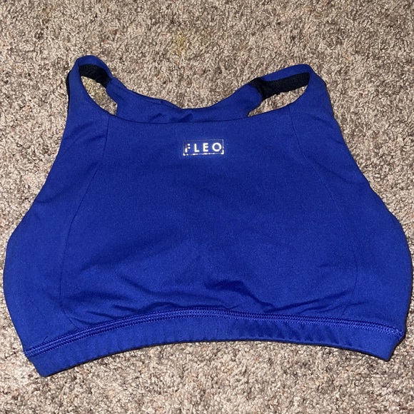 Fleo sports bras size small - Picture 5 of 9